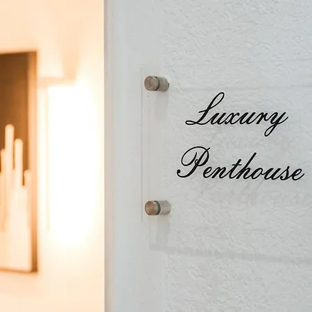 Luxury Penthouse On The Sea * Vlorë