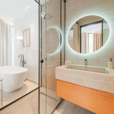 Luxury Penthouse On The Sea Lejlighed